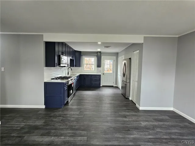 $221,900 | 46 Walnut Drive, Whitestown, NY 13492