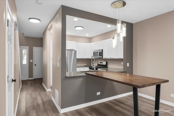 $289,900 | 1935 Calla Drive, Joliet, IL 60435