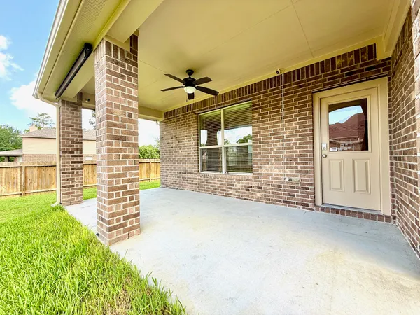$489,000 | 8139 Edenwood Drive, Spring, TX 77389