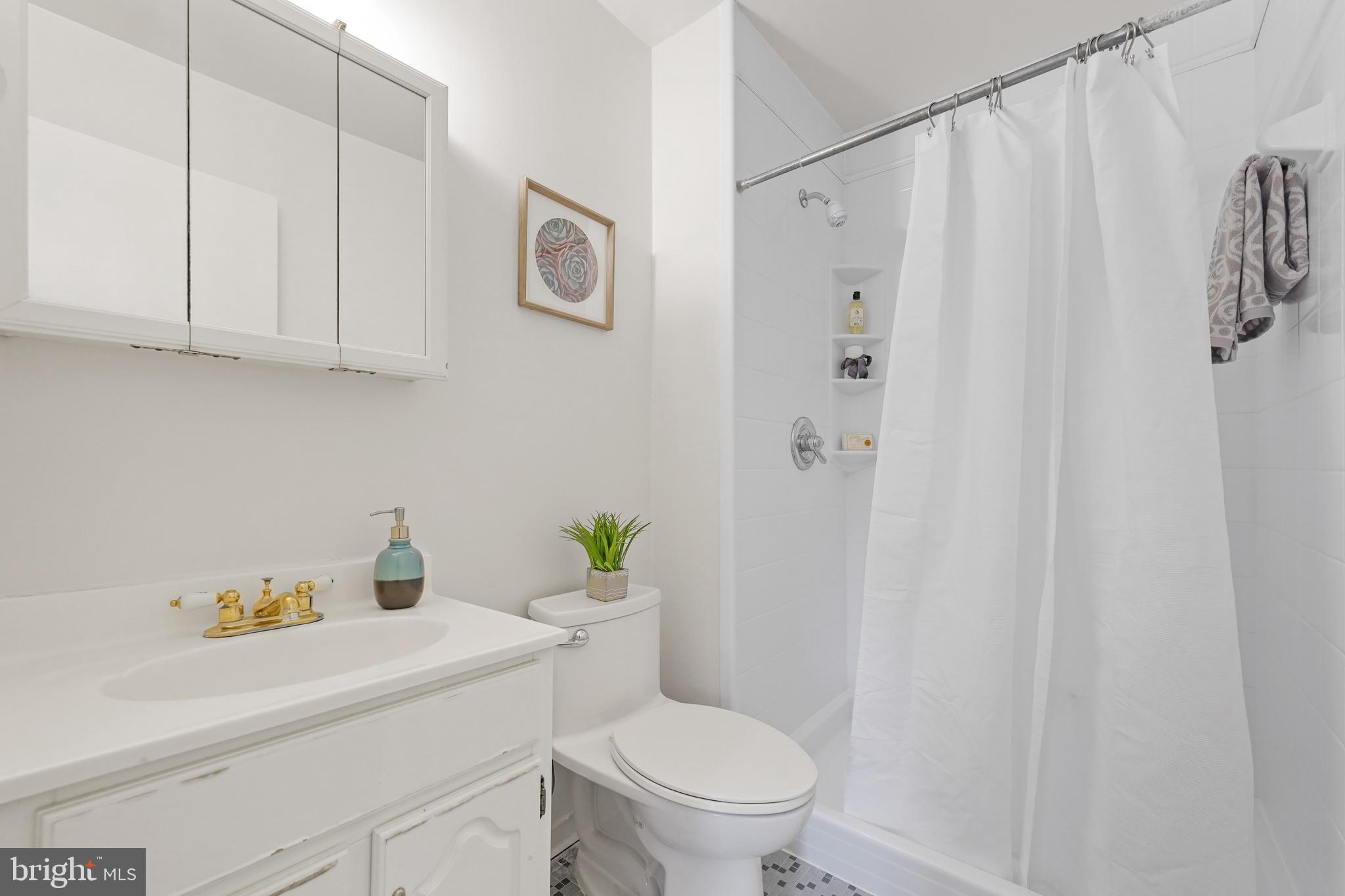 42 Stonegate Drive Silver Spring, MD 20905 - Photo 32 of 54