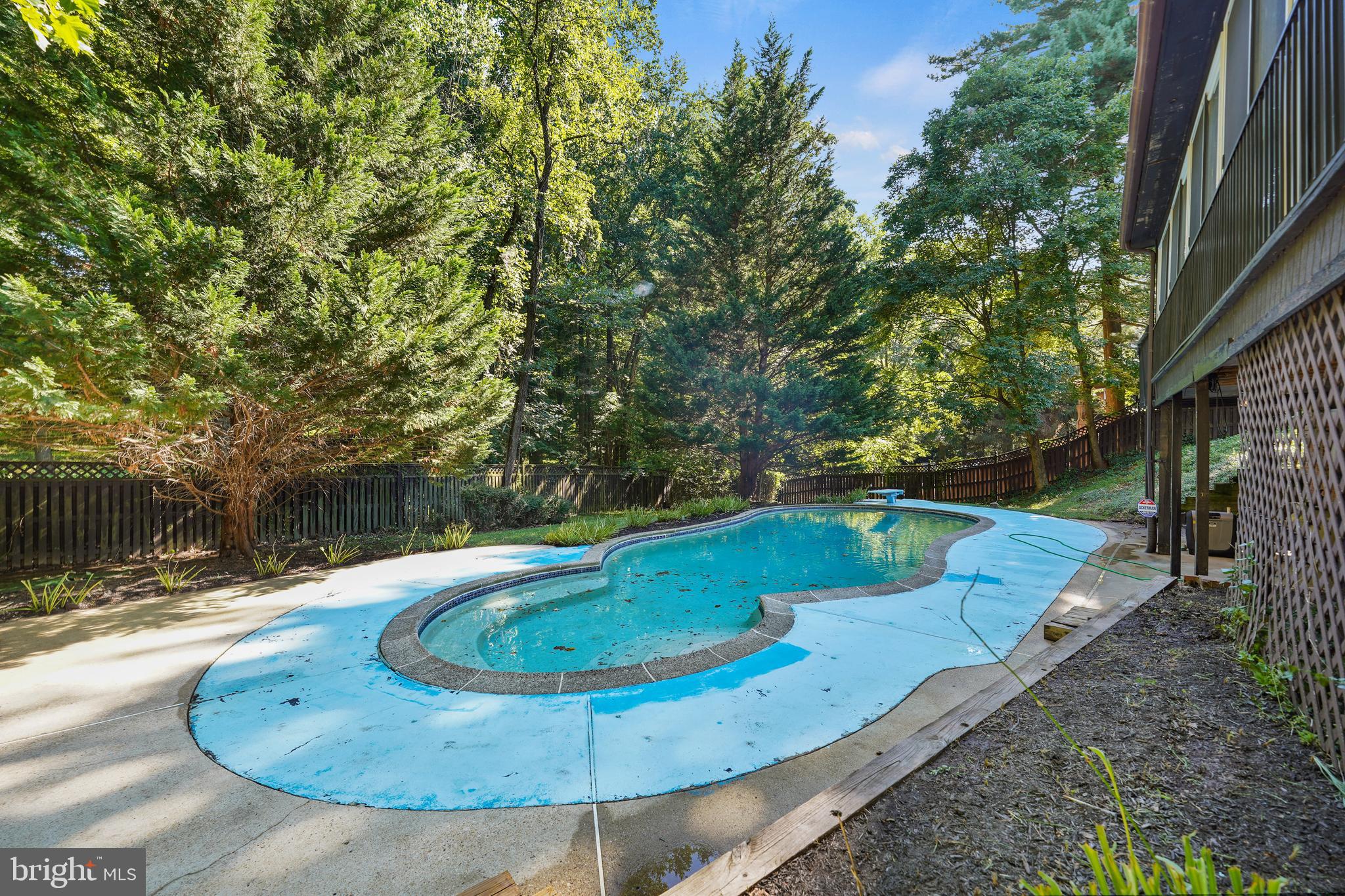 42 Stonegate Drive Silver Spring, MD 20905 - Photo 46 of 54