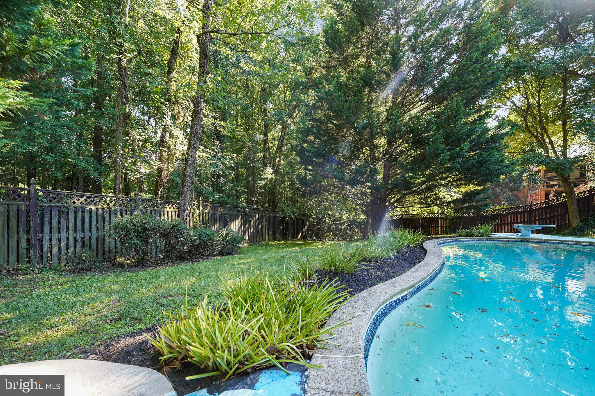 42 Stonegate Drive Silver Spring, MD 20905 - Photo 53 of 54