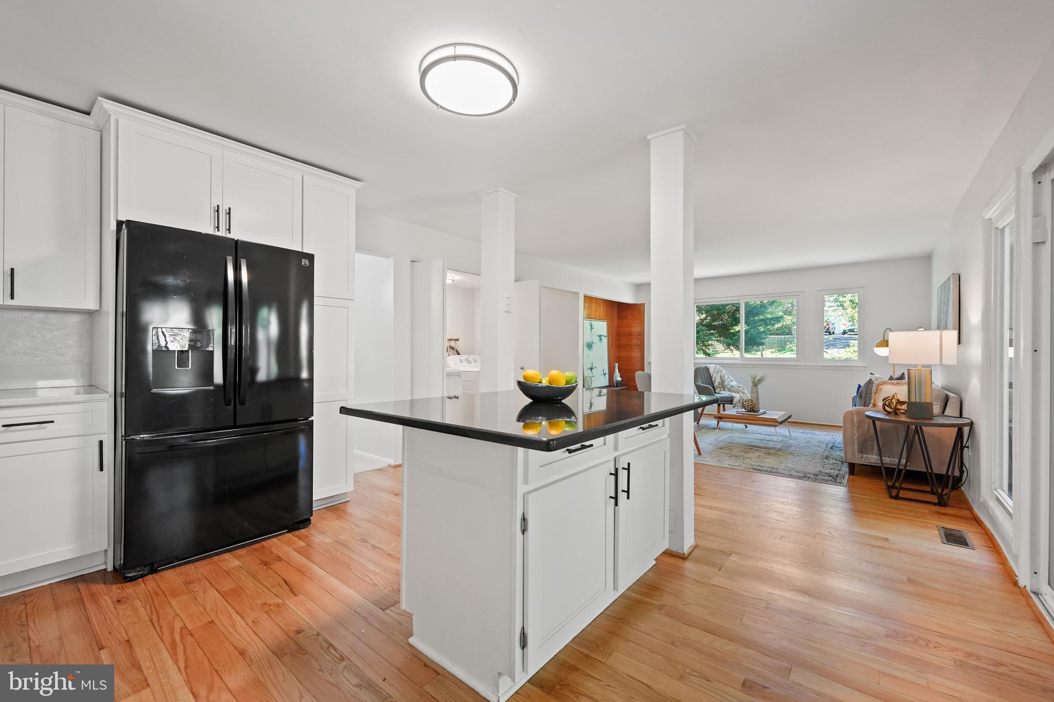 42 Stonegate Drive Silver Spring, MD 20905 - Photo 10 of 54