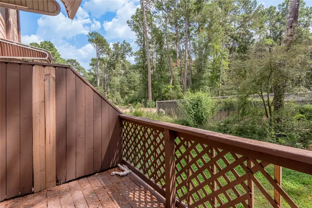 $1,250 | 2521 Crosstimbers Street, Unit F5, Huntsville, TX 77320