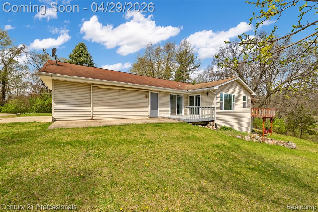 9200 Clyde Road Fenton, MI 48430 - Photo 41 of 58 Gallery Image 41