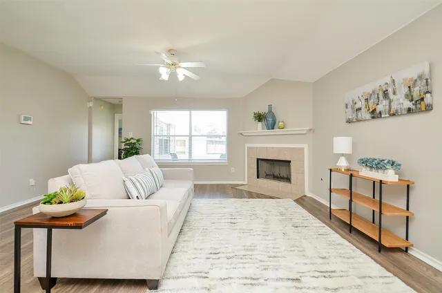 $2,100 | 20506 Port Bishop Lane, Richmond, TX 77407