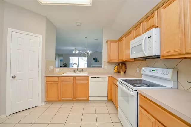 $2,100 | 20506 Port Bishop Lane, Richmond, TX 77407