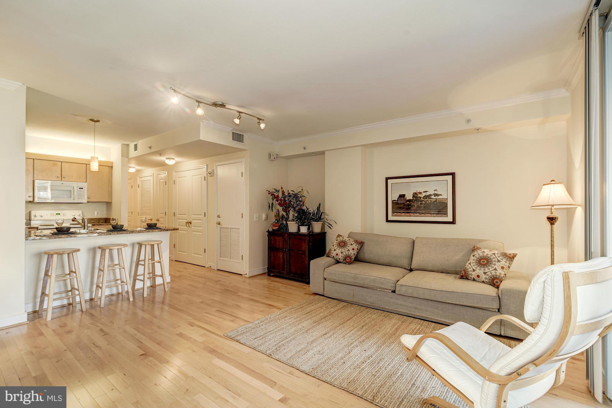 631 D Street Northwest, Unit 738 Washington, DC 20004 - Photo 16 of 25 Interior (General)