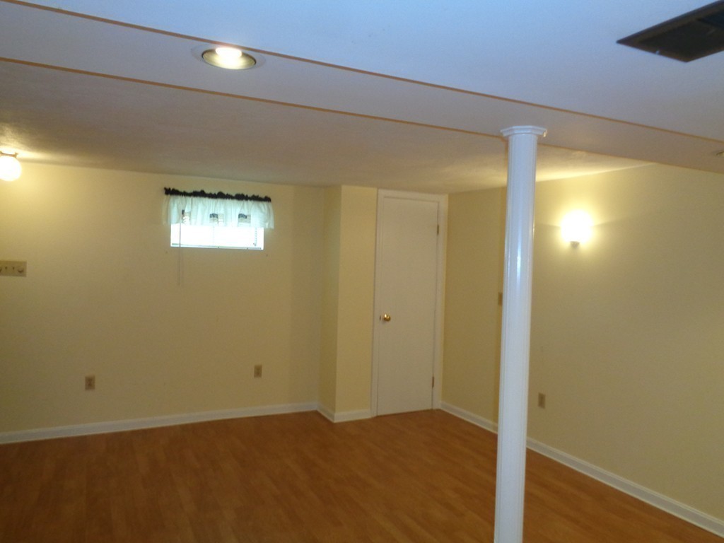 26 Hilltop Road Billerica, MA 01821 - Photo 16 of 30 Gallery Image 16