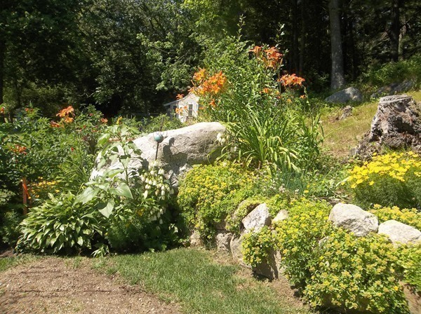 26 Hilltop Road Billerica, MA 01821 - Photo 28 of 30 Gallery Image 28