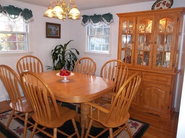 26 Hilltop Road Billerica, MA 01821 - Photo 7 of 30 Gallery Image 7