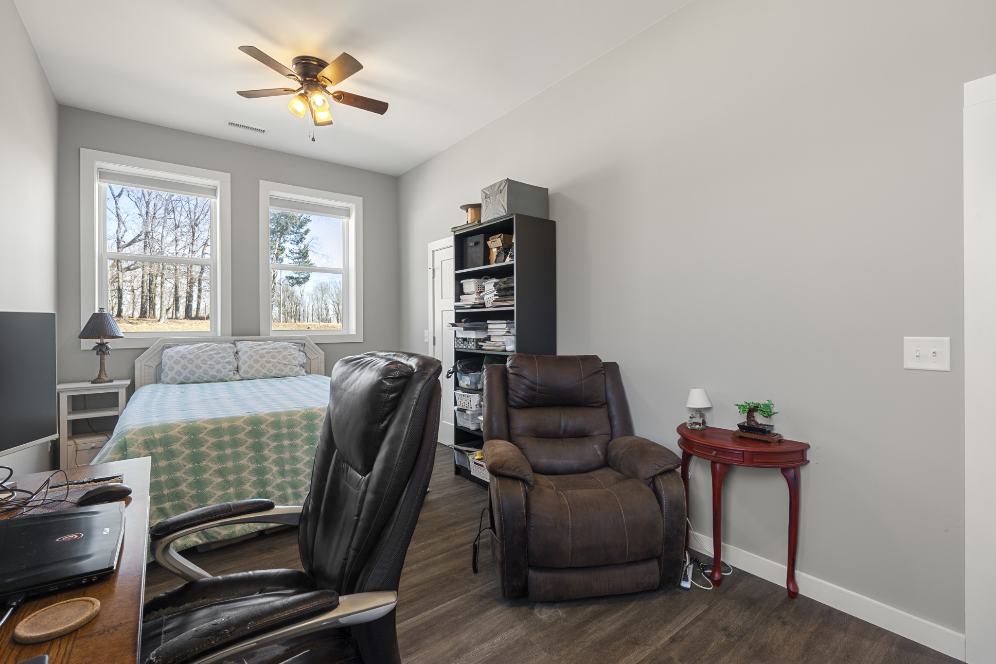 3363 Ridge Road Columbia, TN 38401 - Photo 20 of 43 a living room with furniture and a window