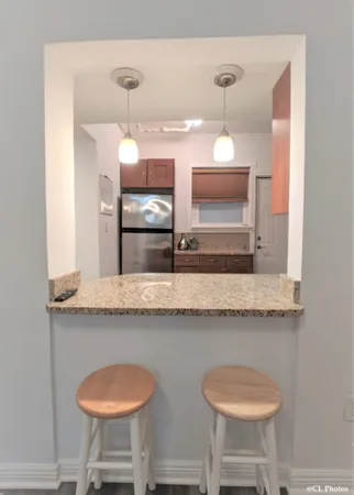 $2,000 | 4312 North Clarendon Avenue, Unit 1200, Chicago, IL 60613