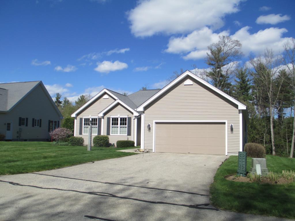 13 Josiah Bartlett Road, Unit 13 Amherst, NH 03031 - Photo 2 of 31