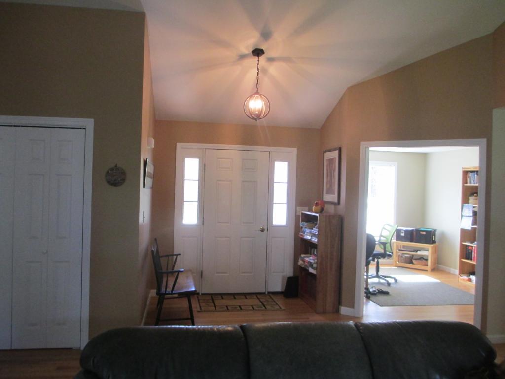 13 Josiah Bartlett Road, Unit 13 Amherst, NH 03031 - Photo 3 of 31