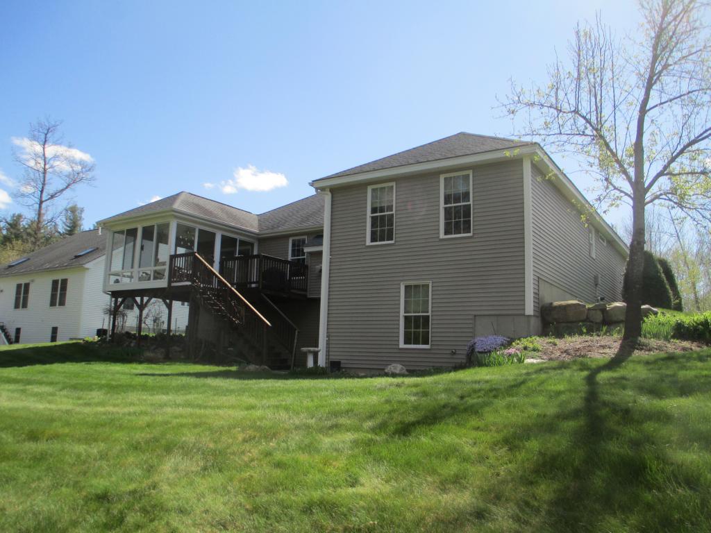 13 Josiah Bartlett Road, Unit 13 Amherst, NH 03031 - Photo 29 of 31
