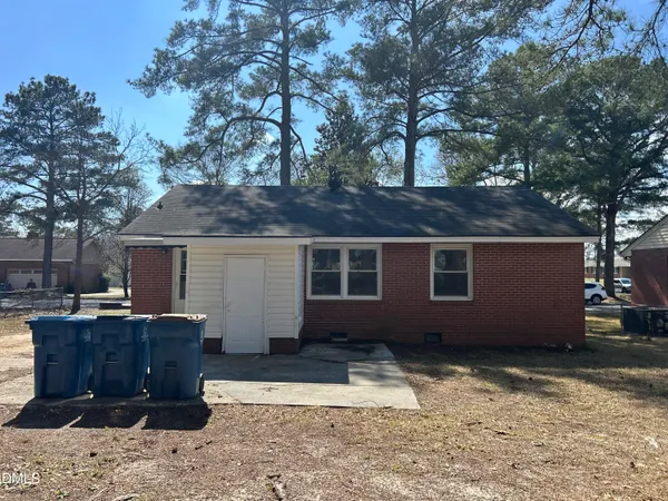 $174,000 | 410 West Godwin Street, Dunn, NC 28334