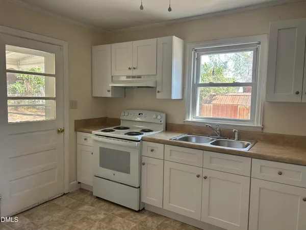 $174,000 | 410 West Godwin Street, Dunn, NC 28334