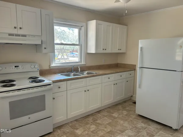 $174,000 | 410 West Godwin Street, Dunn, NC 28334