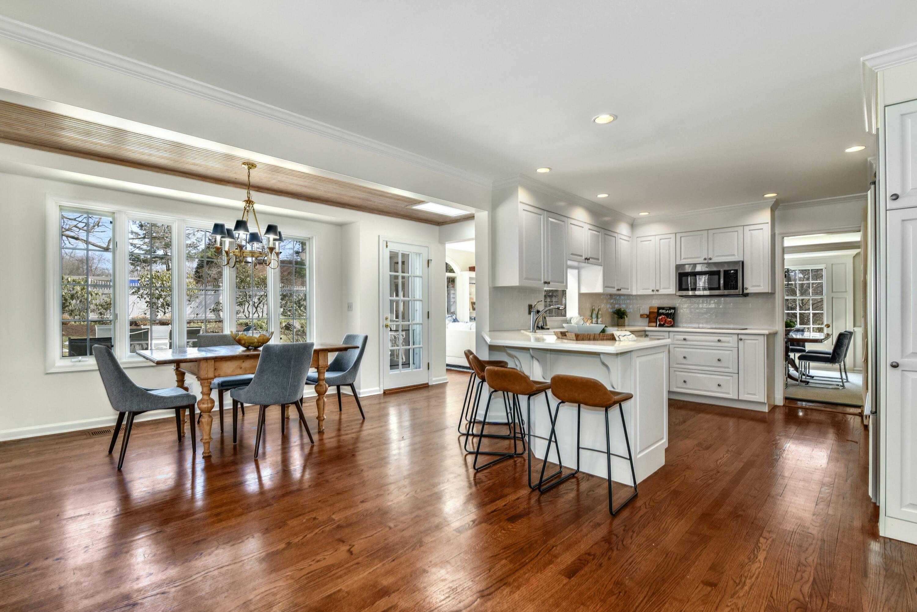 26 Royle Road Darien, CT 06820 - Photo 13 of 43 Eat In Kitchen