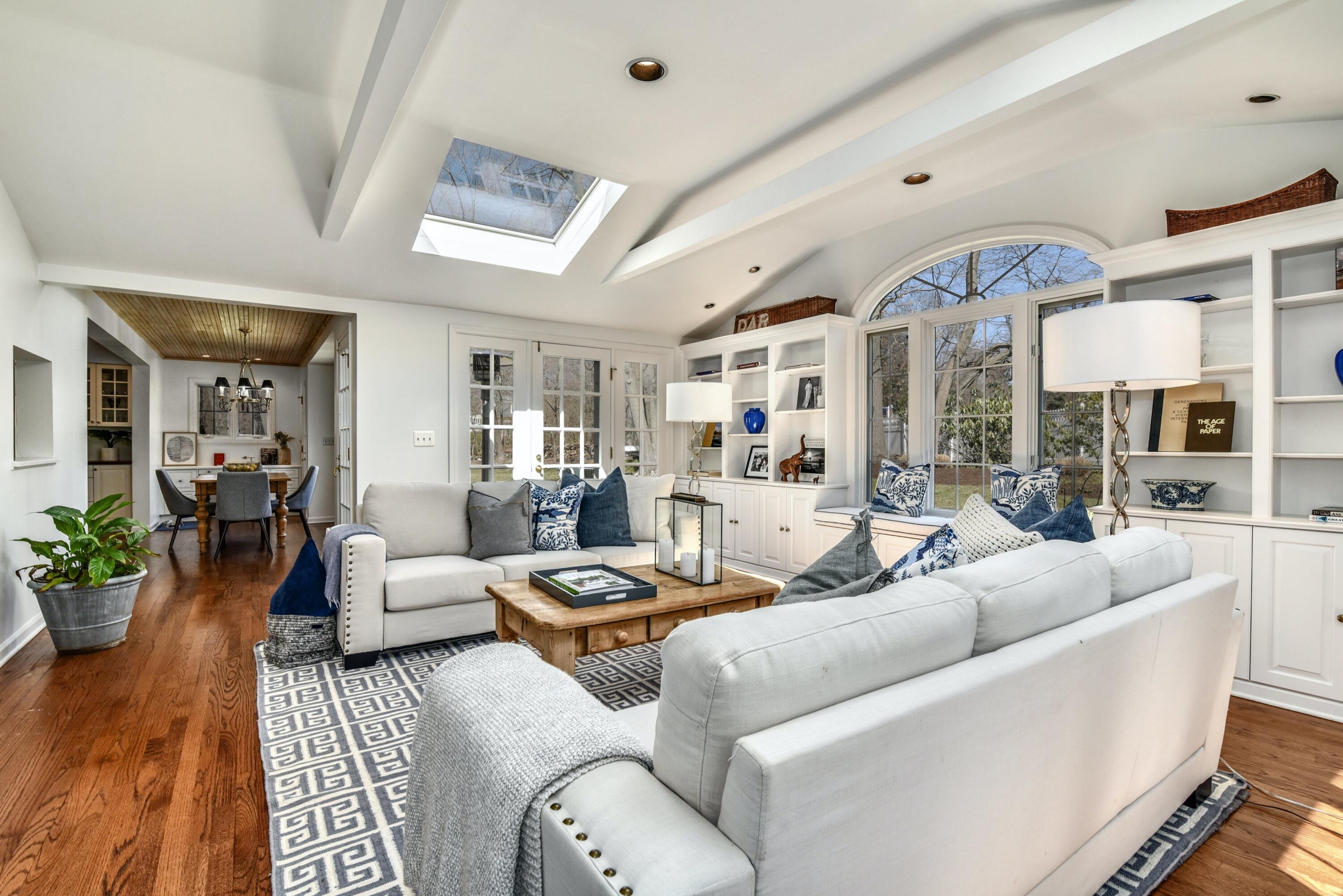 26 Royle Road Darien, CT 06820 - Photo 22 of 43 Family Room