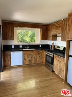 $5,650 | 2035 Park Drive, Los Angeles, CA 90026