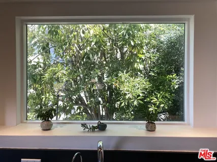 $5,650 | 2035 Park Drive, Los Angeles, CA 90026