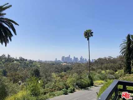 $5,650 | 2035 Park Drive, Los Angeles, CA 90026