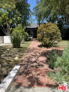 $5,650 | 2035 Park Drive, Los Angeles, CA 90026