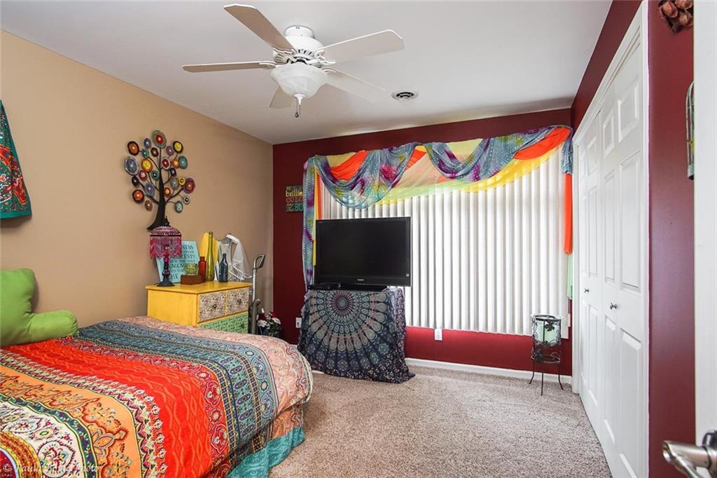 955 Easy Street Crown Point, IN 46307 - Photo 14 of 18 Gallery Image 14