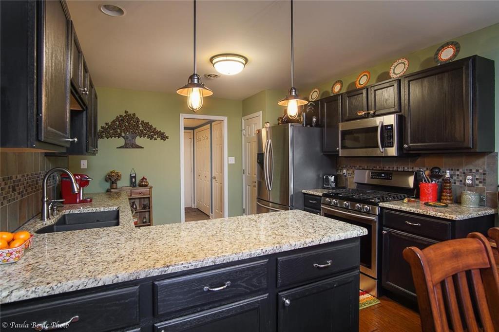 955 Easy Street Crown Point, IN 46307 - Photo 9 of 18 Gallery Image 9