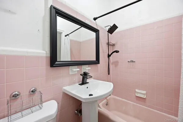 $1,275,000 | 60-67 Putnam Avenue | Ridgewood