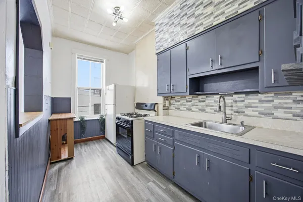 $1,275,000 | 60-67 Putnam Avenue | Ridgewood