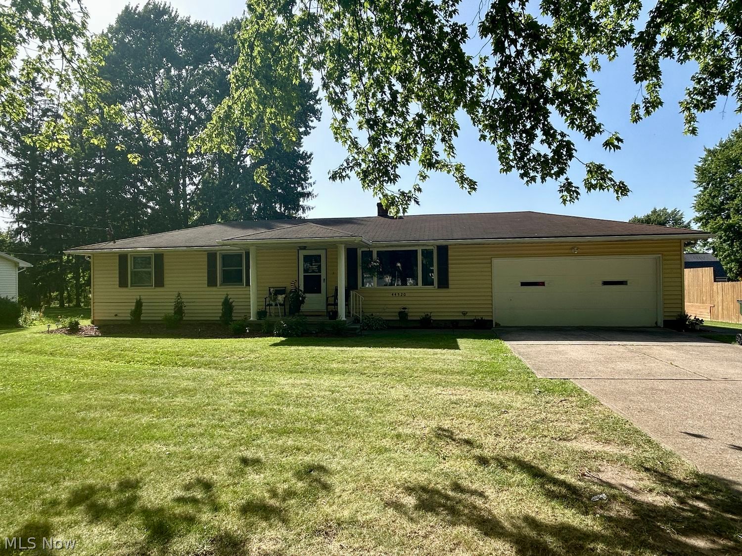 44520 Middle Ridge Road Amherst, OH 44001 - Photo 1 of 39