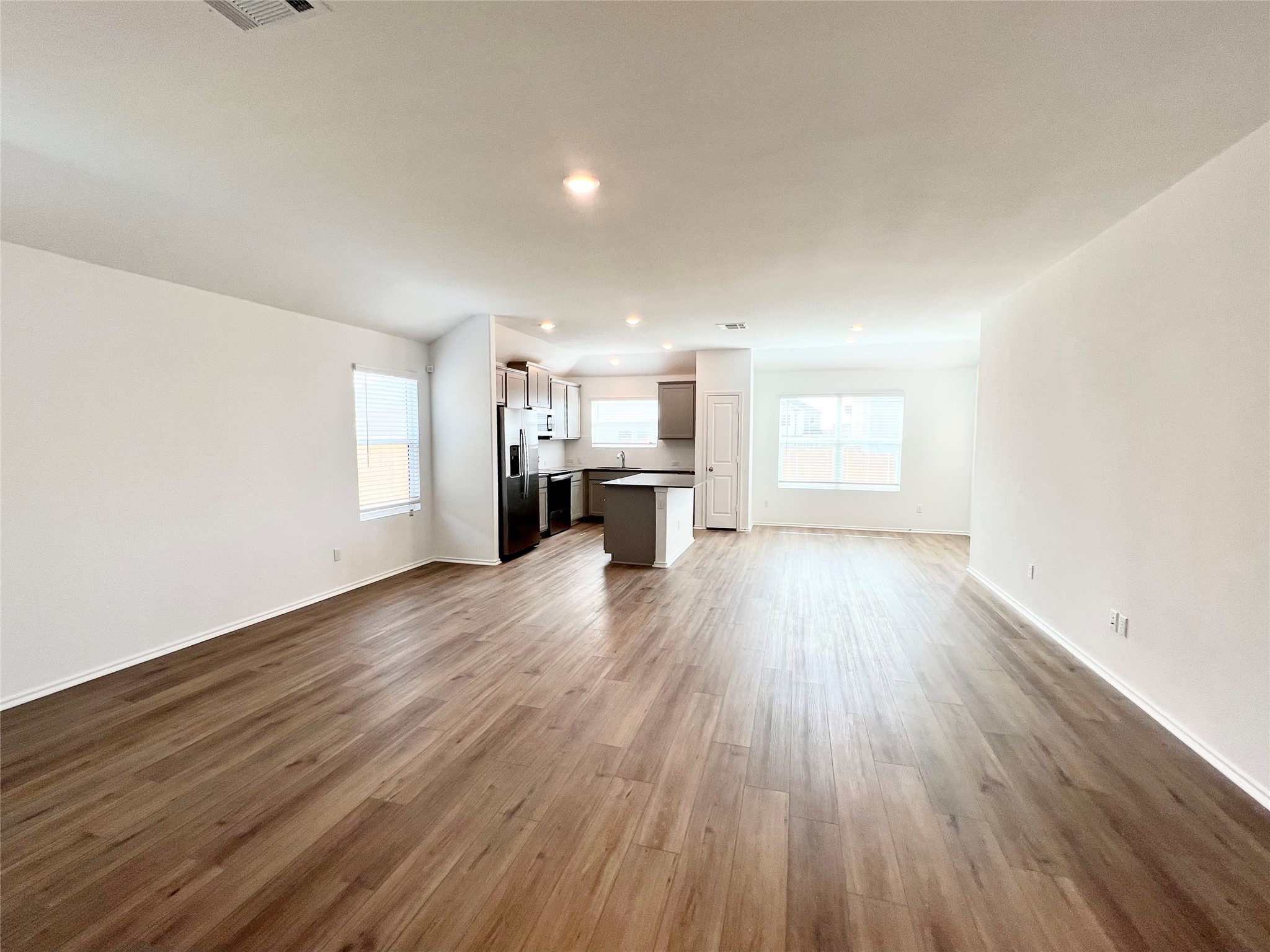157 Perfect World Loop Jarrell, TX 76537 - Photo 14 of 21