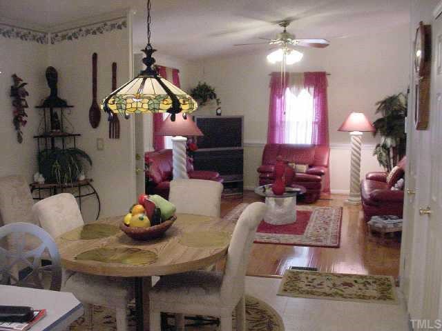 233 Hawks Road Norlina, NC 27563 - Photo 3 of 10 Looking from the kitchen thru the breakfast nook into the Large Family room! Just Relax!!