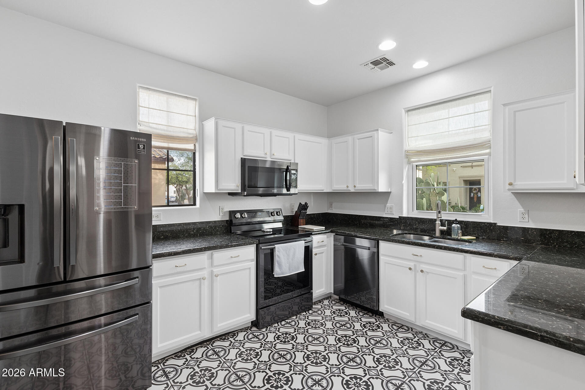 2382 West Sleepy Ranch Road Phoenix, AZ 85085 - Photo 29 of 50 26