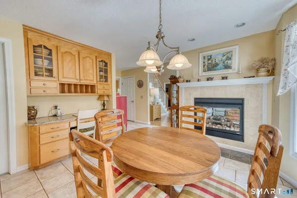 $595,000 | 20 Renn Lane, Berlin, CT 06037