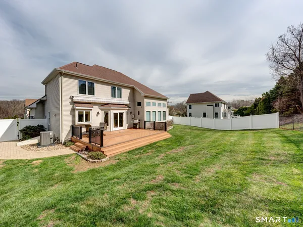 $595,000 | 20 Renn Lane, Berlin, CT 06037