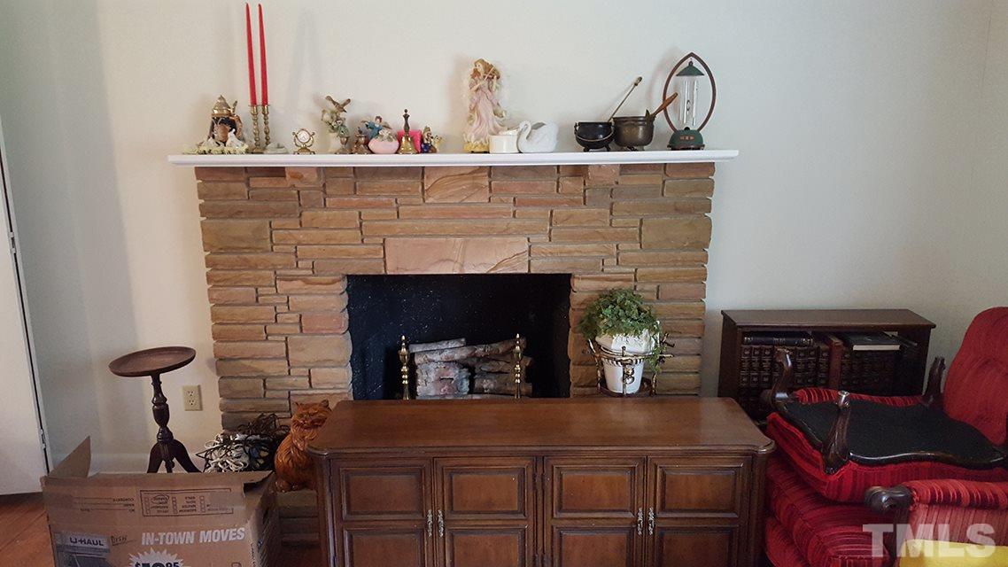 3815 Sue Lane Raleigh, NC 27604 - Photo 7 of 8 Gallery Image 7