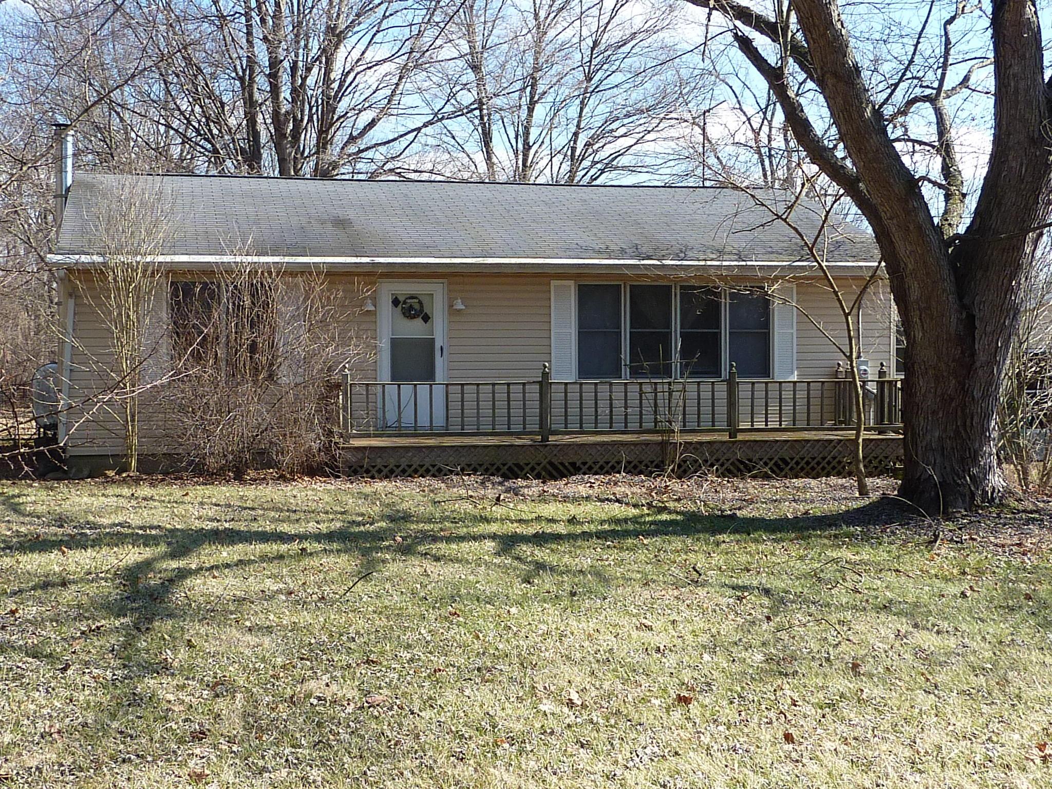 7317 Lancaster Road Hebron, OH 43025 - Photo 3 of 31 Front of home with front porch-deck