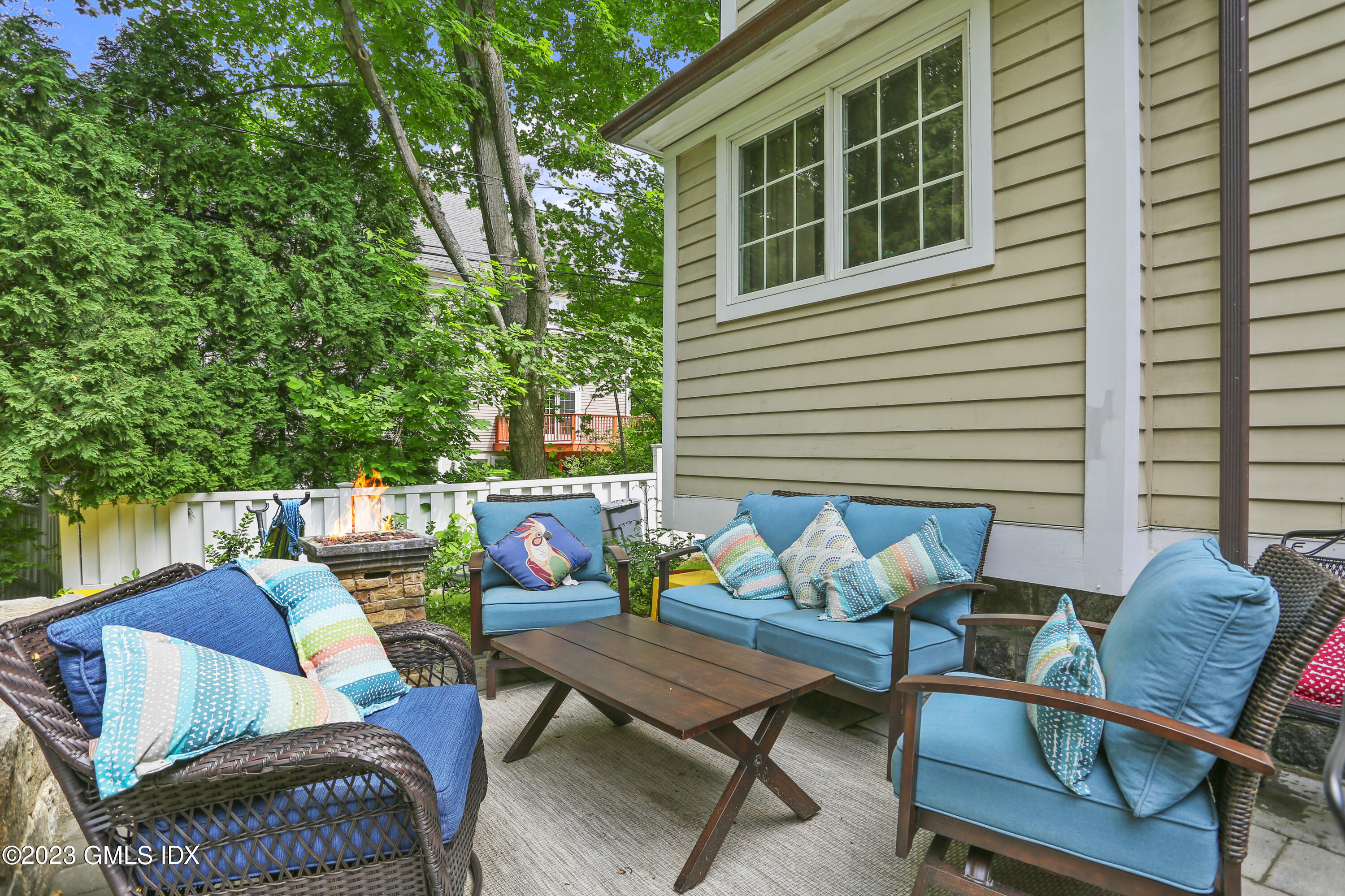 80 Brookside Drive Greenwich, CT 06831 - Photo 24 of 29
