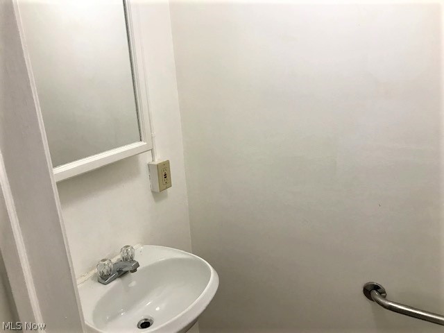 422 Babbitt Road Euclid, OH 44123 - Photo 10 of 11 1st Floor Half Bath