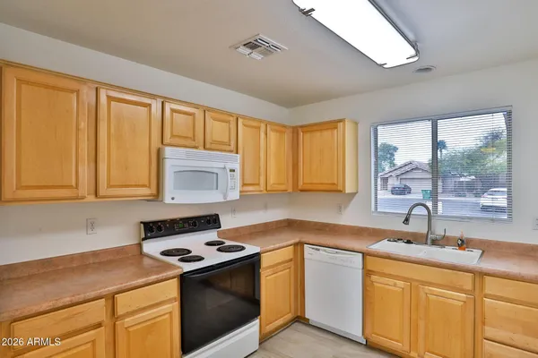 $1,750 | 1697 North La Fresa Drive, Goodyear, AZ 85338