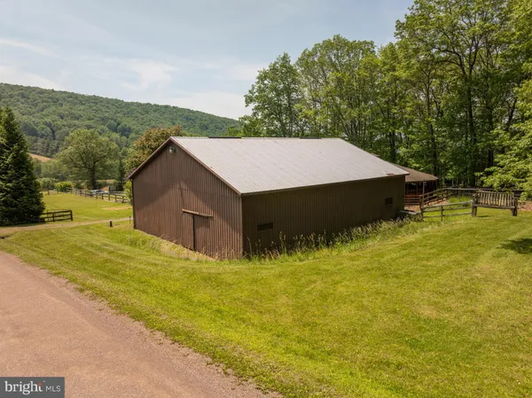 $399,900 | 6267 Sang Run Road, McHenry, MD 21541