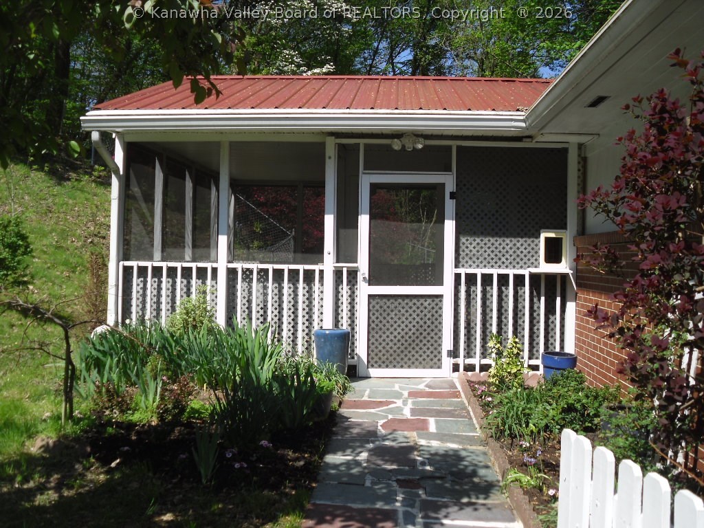 100 Pine Manor Road Charleston, WV 25311 - Photo 20 of 26 Gallery Image 20