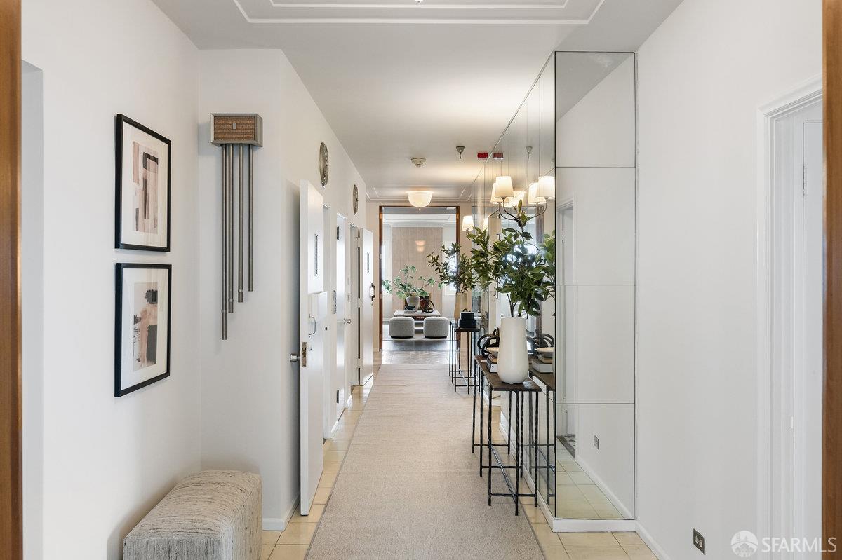 1101 Green Street, Unit 1801 San Francisco, CA 94109 - Photo 4 of 45