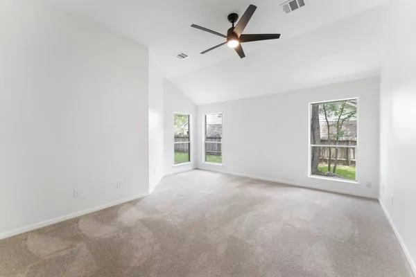 $3,300 | 54 Legend Mill Court, The Woodlands, TX 77382