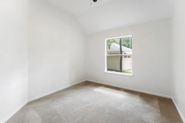 $3,300 | 54 Legend Mill Court, The Woodlands, TX 77382