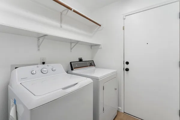 $3,300 | 54 Legend Mill Court, The Woodlands, TX 77382